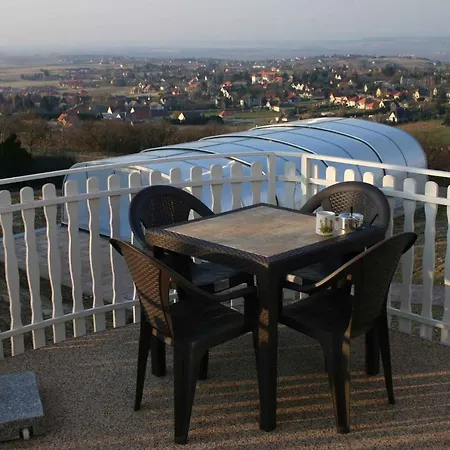 Cserszegtomaj/balaton 39729 *